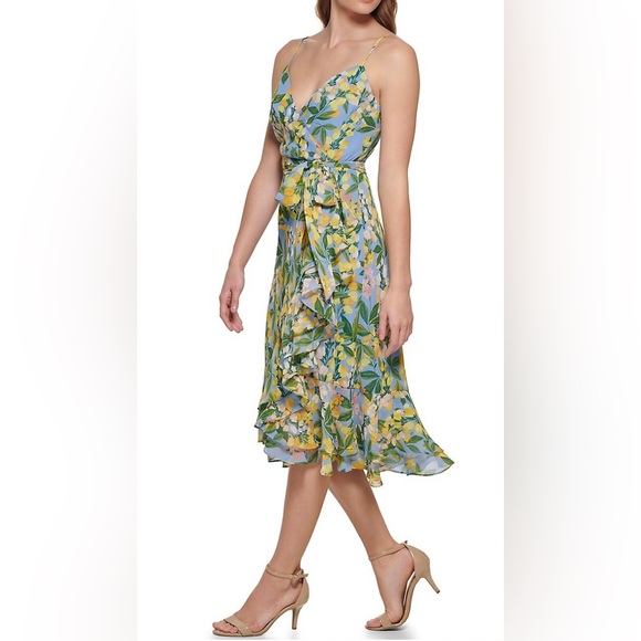 Floral wrap chiffon fit & flare dress - Picture 3 of 7